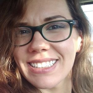 Meet your Posher, Sara